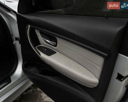 Серый БМВ 3 Серия, объемом двигателя 2 л и пробегом 296 тыс. км за 10450 $, фото 25 на Automoto.ua