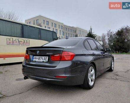 Серый БМВ 3 Серия, объемом двигателя 2 л и пробегом 250 тыс. км за 11900 $, фото 6 на Automoto.ua