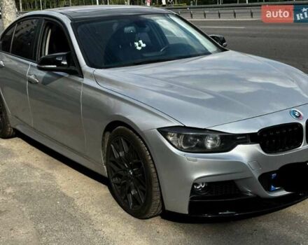 Серый БМВ 3 Серия, объемом двигателя 2 л и пробегом 343 тыс. км за 12000 $, фото 7 на Automoto.ua