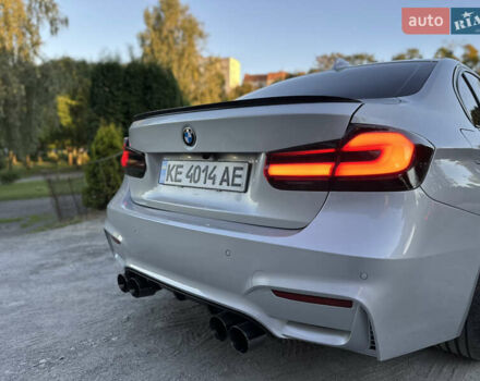 Серый БМВ 3 Серия, объемом двигателя 2 л и пробегом 185 тыс. км за 13800 $, фото 10 на Automoto.ua