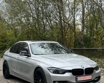 БМВ 3 Серия 2013 в Ровно на Automoto.ua Серый БМВ 3 Серия, объемом двигателя 2 л и пробегом 230 тыс. км за 11500 $, фото 2 на Automoto.ua