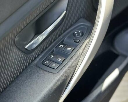 Серый БМВ 3 Серия, объемом двигателя 2 л и пробегом 303 тыс. км за 15500 $, фото 12 на Automoto.ua