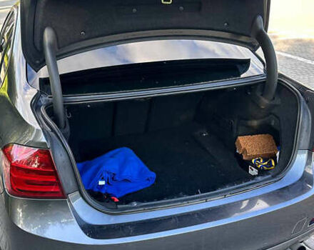 Серый БМВ 3 Серия, объемом двигателя 2 л и пробегом 300 тыс. км за 11300 $, фото 17 на Automoto.ua