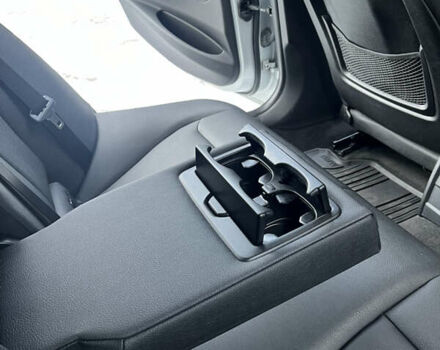 Серый БМВ 3 Серия, объемом двигателя 2 л и пробегом 145 тыс. км за 14200 $, фото 26 на Automoto.ua