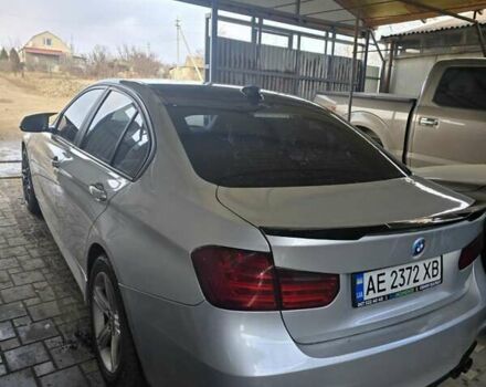 Серый БМВ 3 Серия, объемом двигателя 2 л и пробегом 343 тыс. км за 12000 $, фото 2 на Automoto.ua