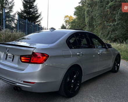 Серый БМВ 3 Серия, объемом двигателя 2 л и пробегом 233 тыс. км за 12999 $, фото 4 на Automoto.ua
