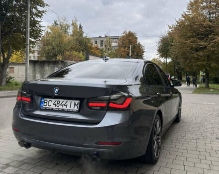 Серый БМВ 3 Серия, объемом двигателя 2 л и пробегом 203 тыс. км за 12800 $, фото 8 на Automoto.ua