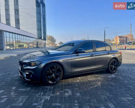 Серый БМВ 3 Серия, объемом двигателя 0 л и пробегом 190 тыс. км за 12600 $, фото 8 на Automoto.ua