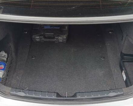 Серый БМВ 3 Серия, объемом двигателя 2 л и пробегом 140 тыс. км за 14900 $, фото 34 на Automoto.ua