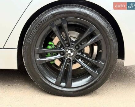 Серый БМВ 3 Серия, объемом двигателя 2 л и пробегом 198 тыс. км за 9500 $, фото 10 на Automoto.ua