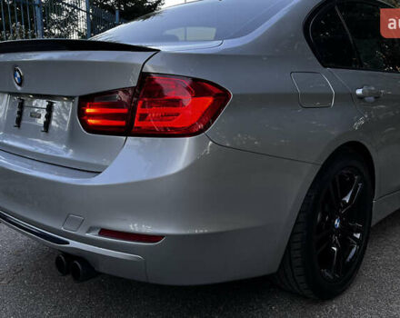 Серый БМВ 3 Серия, объемом двигателя 2 л и пробегом 233 тыс. км за 12999 $, фото 9 на Automoto.ua