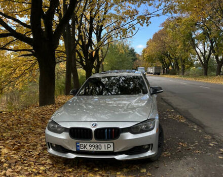 Серый БМВ 3 Серия, объемом двигателя 2 л и пробегом 183 тыс. км за 12500 $, фото 5 на Automoto.ua