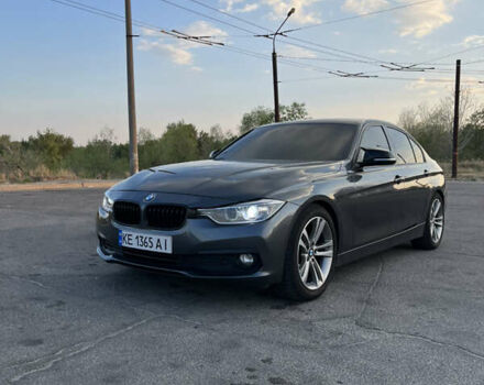 Серый БМВ 3 Серия, объемом двигателя 2 л и пробегом 285 тыс. км за 14499 $, фото 7 на Automoto.ua