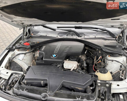 Серый БМВ 3 Серия, объемом двигателя 2 л и пробегом 296 тыс. км за 10250 $, фото 15 на Automoto.ua