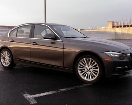 Серый БМВ 3 Серия, объемом двигателя 2 л и пробегом 104 тыс. км за 14599 $, фото 3 на Automoto.ua