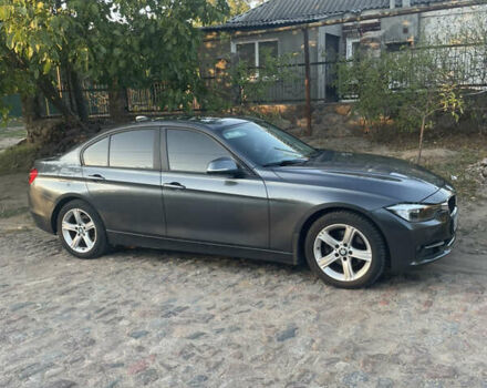БМВ 3 Серия 2013 в Первомайск на Automoto.ua Серый БМВ 3 Серия, объемом двигателя 2 л и пробегом 131 тыс. км за 13400 $, фото 4 на Automoto.ua