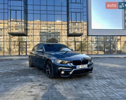 Серый БМВ 3 Серия, объемом двигателя 0 л и пробегом 190 тыс. км за 12600 $, фото 7 на Automoto.ua