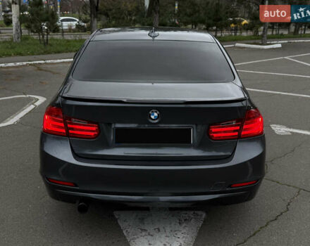 Сірий БМВ 3 Серія, об'ємом двигуна 2 л та пробігом 220 тис. км за 11600 $, фото 10 на Automoto.ua