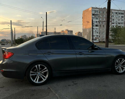 Серый БМВ 3 Серия, объемом двигателя 2 л и пробегом 285 тыс. км за 14499 $, фото 3 на Automoto.ua