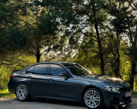 Серый БМВ 3 Серия, объемом двигателя 2 л и пробегом 195 тыс. км за 14499 $, фото 3 на Automoto.ua