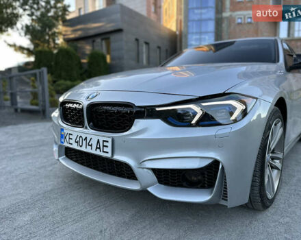 Серый БМВ 3 Серия, объемом двигателя 2 л и пробегом 185 тыс. км за 13800 $, фото 12 на Automoto.ua