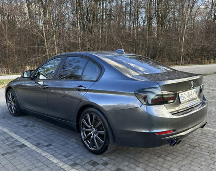 Серый БМВ 3 Серия, объемом двигателя 2 л и пробегом 203 тыс. км за 12800 $, фото 5 на Automoto.ua