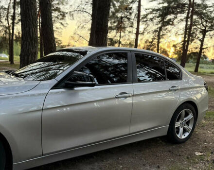 Сірий БМВ 3 Серія, об'ємом двигуна 2 л та пробігом 123 тис. км за 13100 $, фото 2 на Automoto.ua