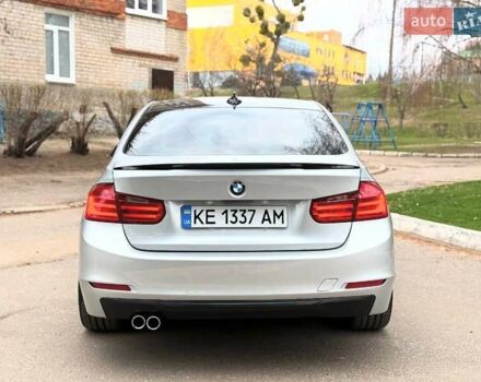 Серый БМВ 3 Серия, объемом двигателя 2 л и пробегом 198 тыс. км за 9500 $, фото 4 на Automoto.ua