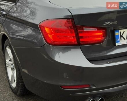 Сірий БМВ 3 Серія, об'ємом двигуна 2 л та пробігом 147 тис. км за 14100 $, фото 11 на Automoto.ua