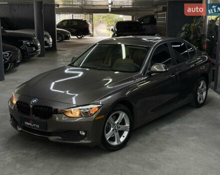 Серый БМВ 3 Серия, объемом двигателя 2 л и пробегом 99 тыс. км за 13900 $, фото 5 на Automoto.ua