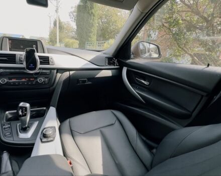 Сірий БМВ 3 Серія, об'ємом двигуна 2 л та пробігом 205 тис. км за 12650 $, фото 5 на Automoto.ua