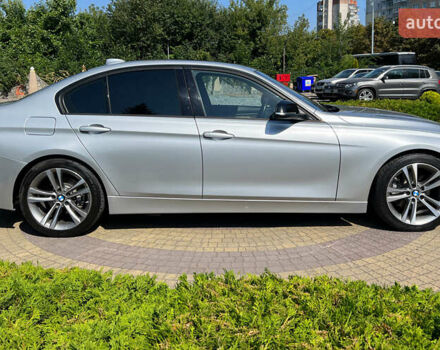 Серый БМВ 3 Серия, объемом двигателя 2 л и пробегом 109 тыс. км за 14000 $, фото 7 на Automoto.ua
