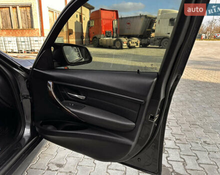 Серый БМВ 3 Серия, объемом двигателя 2 л и пробегом 170 тыс. км за 14350 $, фото 32 на Automoto.ua