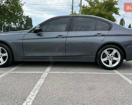 Серый БМВ 3 Серия, объемом двигателя 2 л и пробегом 166 тыс. км за 13200 $, фото 6 на Automoto.ua