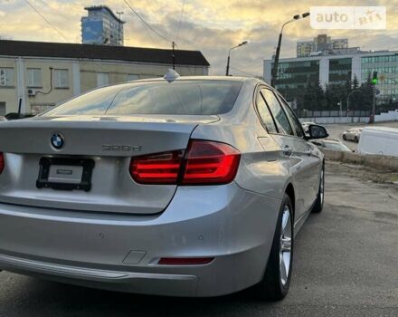 Серый БМВ 3 Серия, объемом двигателя 2 л и пробегом 127 тыс. км за 16700 $, фото 4 на Automoto.ua