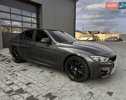 Серый БМВ 3 Серия, объемом двигателя 2 л и пробегом 170 тыс. км за 14350 $, фото 9 на Automoto.ua