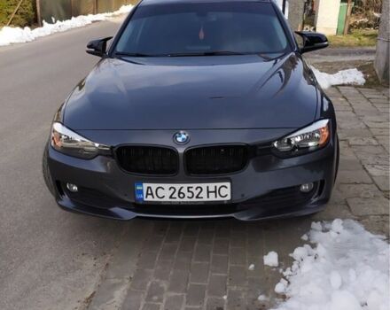Серый БМВ 3 Серия, объемом двигателя 2 л и пробегом 2 тыс. км за 15000 $, фото 2 на Automoto.ua