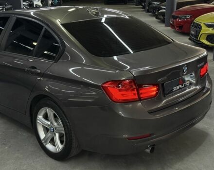 БМВ 3 Серия 2014 в Одессе на Automoto.ua Серый БМВ 3 Серия, объемом двигателя 2 л и пробегом 99 тыс. км за 13900 $, фото 13 на Automoto.ua