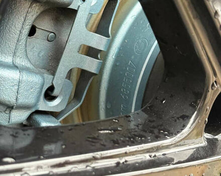 Серый БМВ 3 Серия, объемом двигателя 2 л и пробегом 225 тыс. км за 12600 $, фото 13 на Automoto.ua