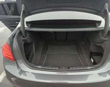 Серый БМВ 3 Серия, объемом двигателя 2 л и пробегом 198 тыс. км за 11800 $, фото 13 на Automoto.ua