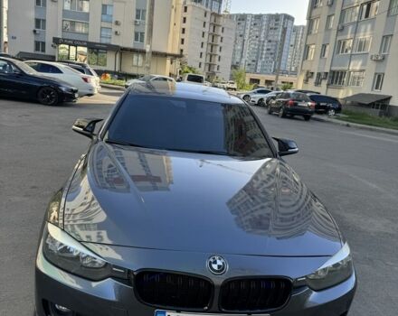 Серый БМВ 3 Серия, объемом двигателя 2 л и пробегом 162 тыс. км за 298 $, фото 3 на Automoto.ua