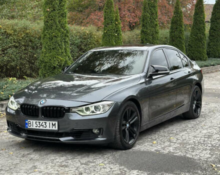Серый БМВ 3 Серия, объемом двигателя 2 л и пробегом 223 тыс. км за 12500 $, фото 6 на Automoto.ua