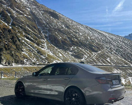 Серый БМВ 3 Серия, объемом двигателя 2 л и пробегом 163 тыс. км за 15700 $, фото 4 на Automoto.ua