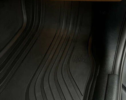 Серый БМВ 3 Серия, объемом двигателя 2 л и пробегом 178 тыс. км за 15999 $, фото 94 на Automoto.ua