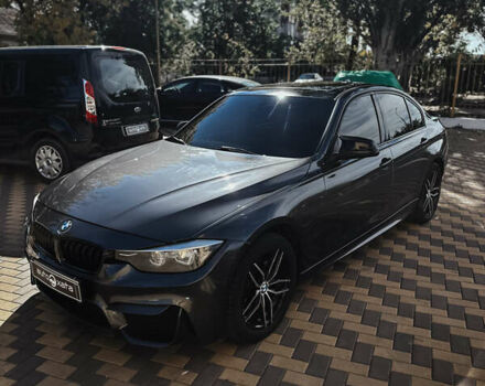 Серый БМВ 3 Серия, объемом двигателя 2 л и пробегом 185 тыс. км за 12500 $, фото 2 на Automoto.ua