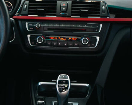 Сірий БМВ 3 Серія, об'ємом двигуна 2.98 л та пробігом 180 тис. км за 17700 $, фото 11 на Automoto.ua