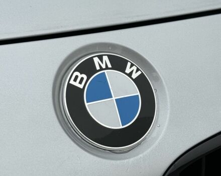 Серый БМВ 3 Серия, объемом двигателя 2 л и пробегом 225 тыс. км за 302 $, фото 9 на Automoto.ua