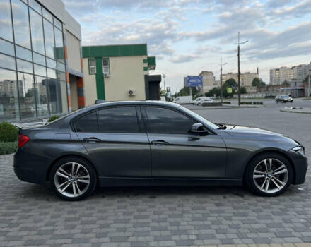 БМВ 3 Серия 2014 в Хмельницком на Automoto.ua Серый БМВ 3 Серия, объемом двигателя 2 л и пробегом 173 тыс. км за 15000 $, фото 3 на Automoto.ua