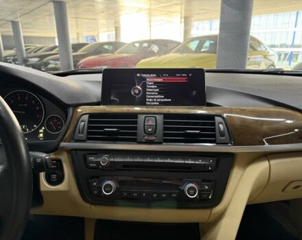 БМВ 3 Серия 2014 в Одессе на Automoto.ua Серый БМВ 3 Серия, объемом двигателя 2 л и пробегом 99 тыс. км за 13900 $, фото 20 на Automoto.ua