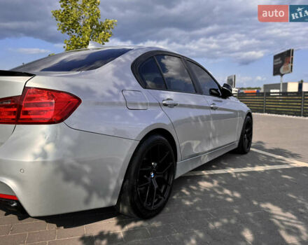 Сірий БМВ 3 Серія, об'ємом двигуна 2 л та пробігом 146 тис. км за 16700 $, фото 4 на Automoto.ua